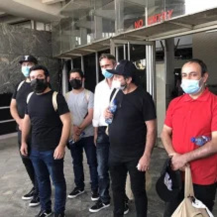 Korsanlar tarafından kaçırılan 15 Denizci Serbestler